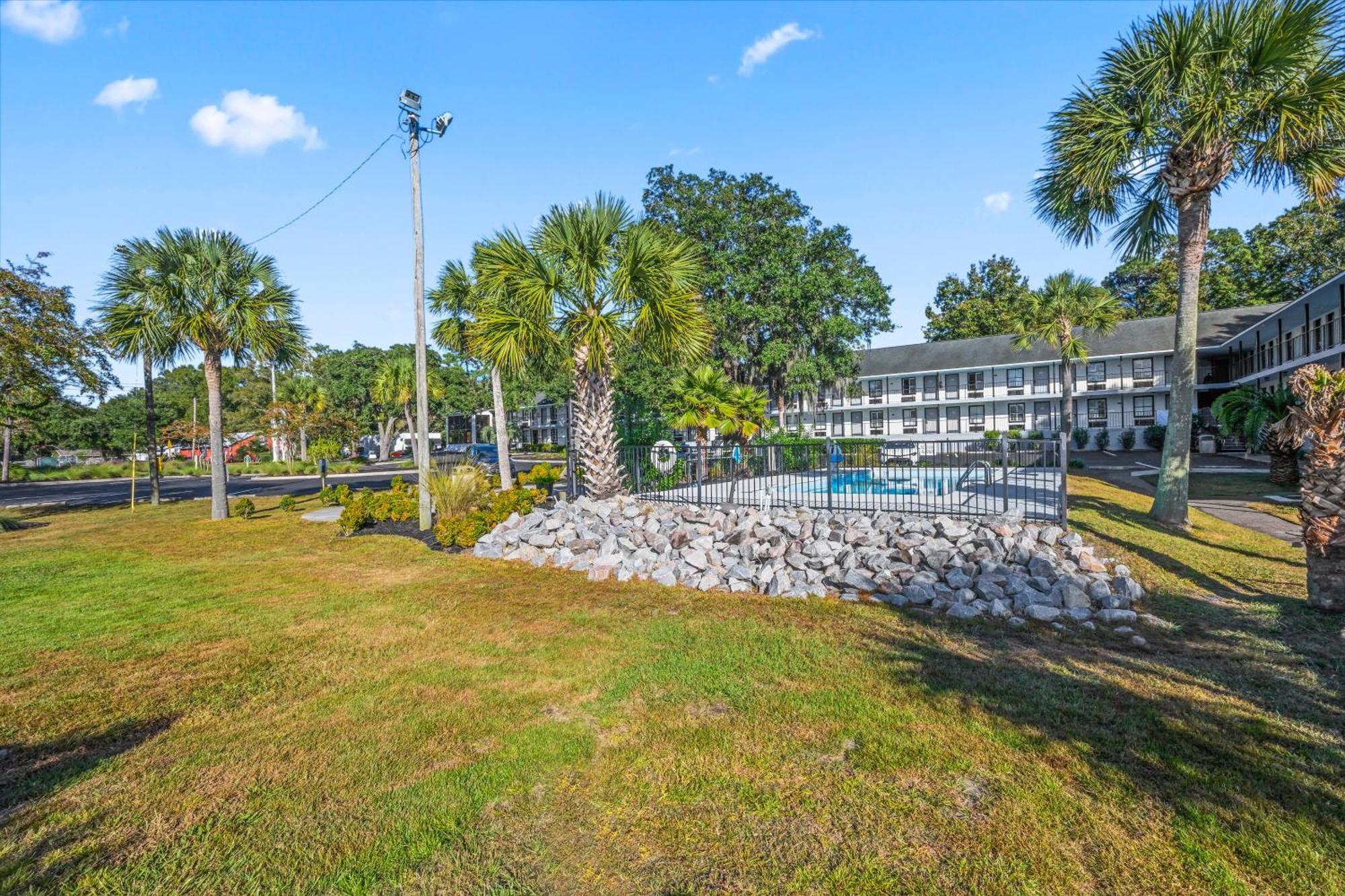 Charleston Creekside Inn Kültér fotó