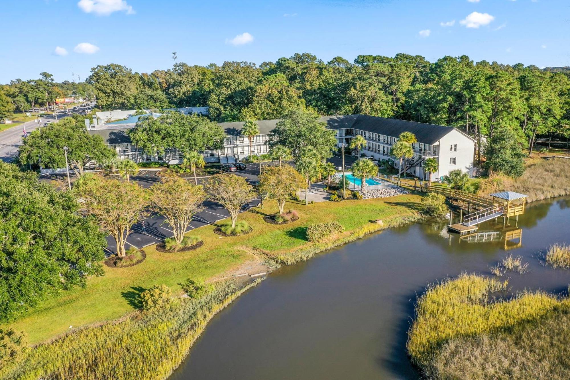Charleston Creekside Inn Kültér fotó